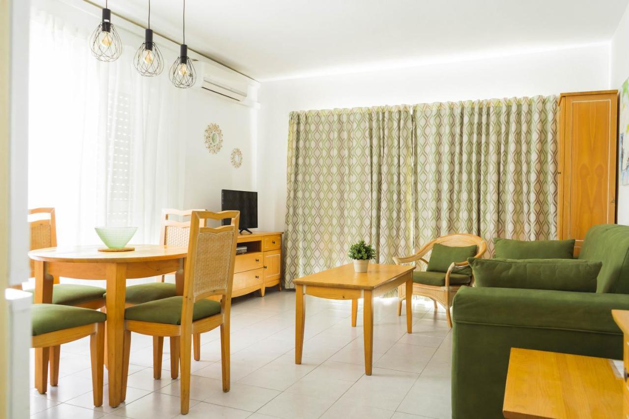 Apartment Benalbeach Sea Front Benalmádena
