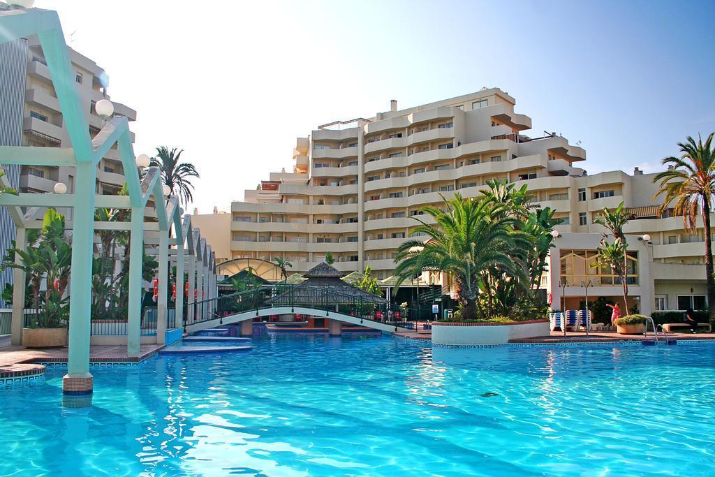 Apartment Benalbeach Sea Front
